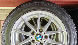 Литые диски BMW 16 5x120 + ламели Hankook 205/55R16 (5 фото из 7)