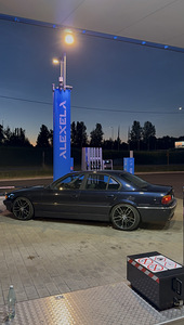 M/V BMW e38 728i (4 foto / 10)