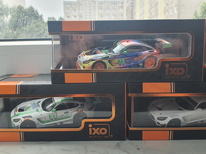 1:43 mercedes amg gt3 (ixo) (4 foto / 4)