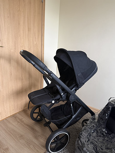 Cybex Balios S Lux vankrikomplekt MOON BLACK (2 foto / 6)