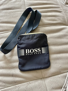 HUGO BOSS MEESTE ÔLAKOTT (2 foto / 4)