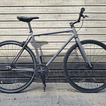 Велосипед fixed gear с колёсами 700c
