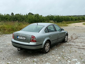 VW Passat B5.5 1.9 (3 фото из 6)