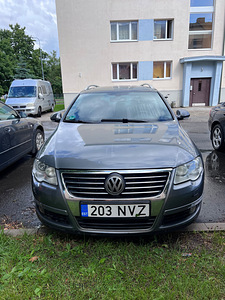 Volkswagen, Passat (1 фото из 9)