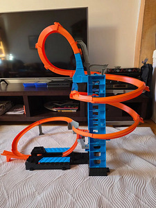 Hot Wheels Sky Crash Tower (1 foto / 1)