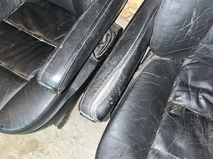 Кожаный салон BMW E32 (E34), чёрный (3 фото из 7)