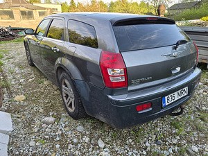 Chrysler 300C (3 фото из 5)