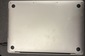 MacBook Pro 2017 (2 фото из 5)