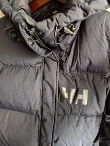 Жилетка H&H (3 фото из 3)