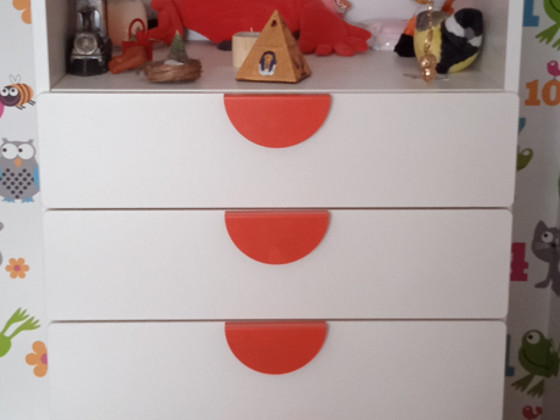 Riiul smastad, ikea