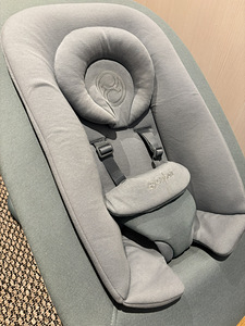Шезлонг Lamamistool Cybex (1 фото из 6)