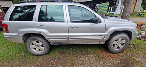 Jeep Grand Cherokee Limited 2.7 120kw (6 foto / 12)
