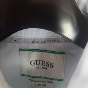 Мужская рубашка Guess S SlimFit (3 фото из 9)
