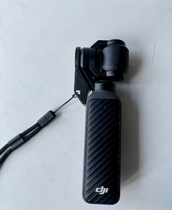 DJI Osmo Pocket 4 Creator Combo näeb välja nagu uus (3 foto / 5)