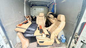 Range Rover Sport кожаный салон (2 фото из 3)