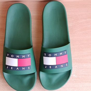 Tommy Hilfiger / Tommy Jeans plätud (Suurus 46)