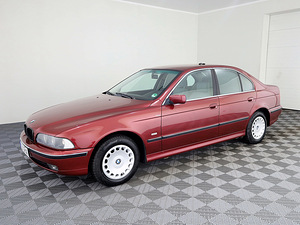 BMW 520 Sportpakett 2.0 110kW (2 фото из 7)