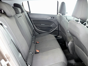 Peugeot 308 Elegance 1.6 92kW (7 foto / 8)