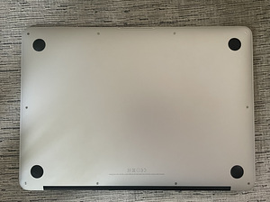 Apple MacBook Air 13" 2015 8GB/128GB. (3 foto / 7)
