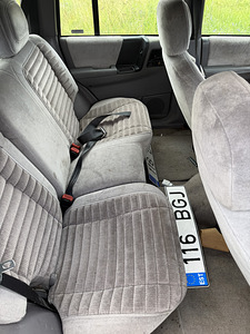 Jeep Grand Cherokee Laredo (7 фото из 11)