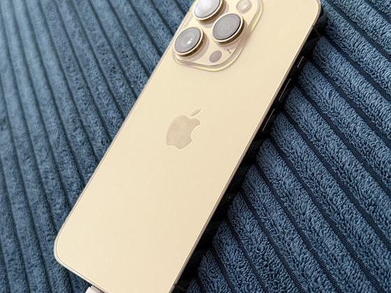 Золотой iphone 14 pro, 128gb