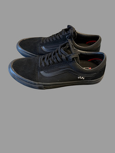 Vans (2 фото из 4)