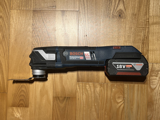 Мультитул Bosch Professional GOP 18V-28