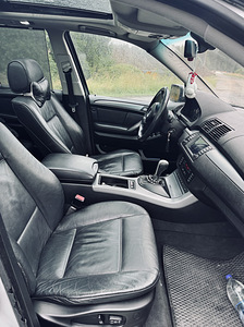 BMW X5 E53 рестайлинг (12 фото из 13)