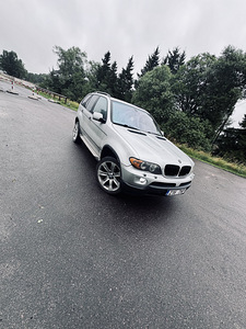 BMW X5 E53 рестайлинг (13 фото из 13)