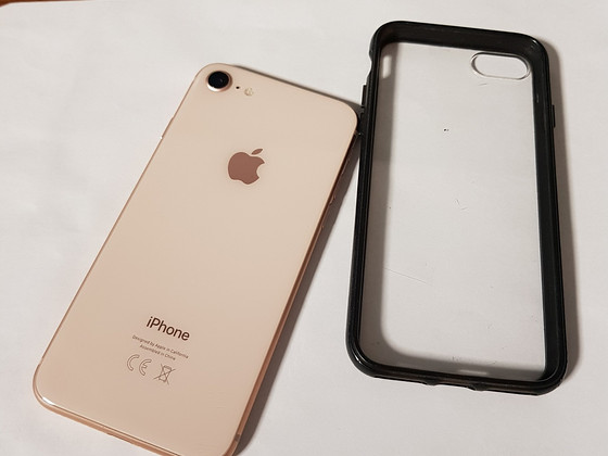 iPhone 8