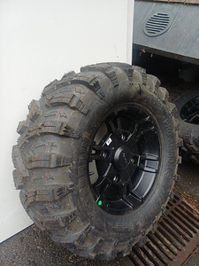 Polaris veljed/rehvid (1 foto / 1)