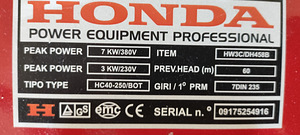 Bensiinigeneraator Honda 7000 (3 foto / 6)