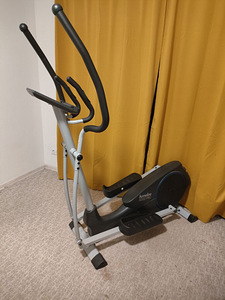 Elliptiline trenažöör Monark Homeline X200 PRG (1 foto / 5)