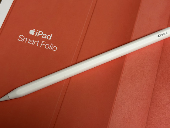 Apple Pencil (2-го поколения) как новый!