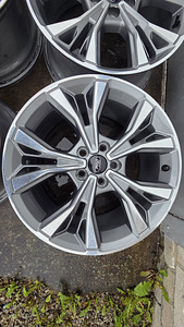 OEM-диски Ford ST-Line 5x108 18" (GS7J-AA) — В ИДЕАЛЬНОМ СОС (6 фото из 9)