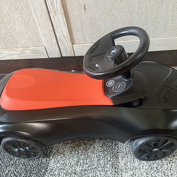 BMW pealeistutav mänguauto