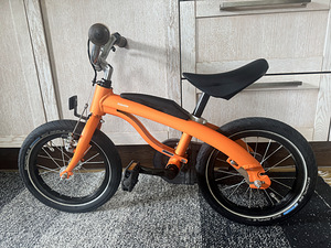 BMW laste jooksuratas-jalgratas (1 foto / 2)