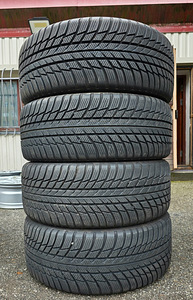 R18 rehvid 225 45 18 bridgestone 7mm dot24 (1 foto / 1)