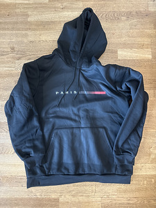 Hoodie XL (1 foto / 2)