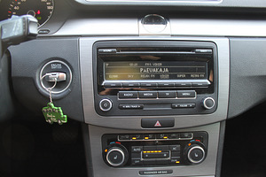 VW PASSAT VARIANT 2011a. 1,8B 118KW B7 (1 foto / 11)