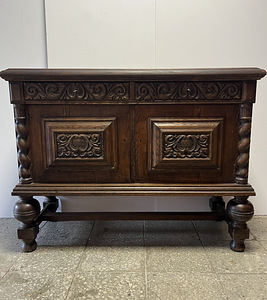 Комод (4 фото из 9)