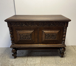 Комод (3 фото из 9)