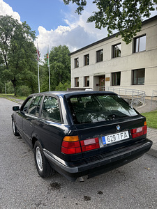 BMW 525TDS E34 Touring 1995 (5 фото из 11)