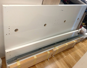 Кровать Ikea Malm (4 фото из 6)