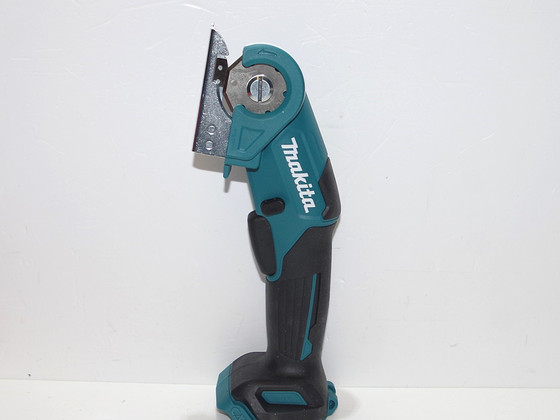 Akuuniversaallõikur Makita CP100DZ