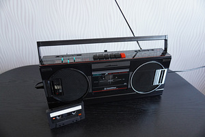 Magnetoola Gold Star TC-F 31, 1986 (2 foto / 4)