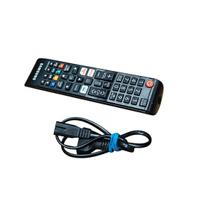 Teler Samsung UE32T5372AU + Juhe + Pult (3 foto / 5)