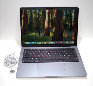 MacBook Pro 14-inch M3 8/512GB A2918 (2 foto / 5)