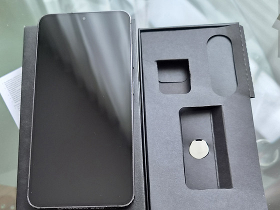 Samsung Galaxy S23 5G 8/256 GB (черный)