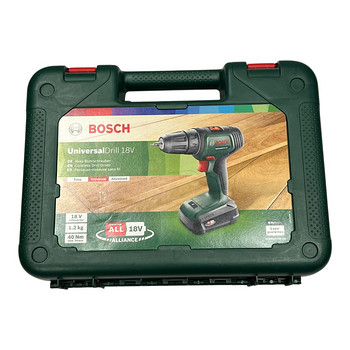 Аккумуляторная дрель Bosch UniversalDrill 18V